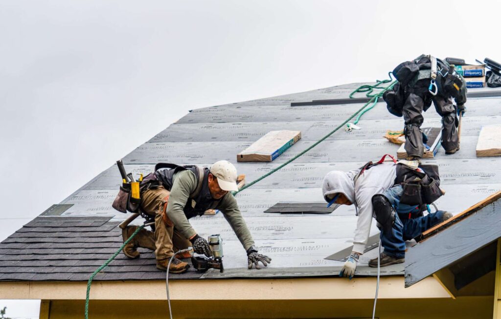 Asphalt-Shingle-Roofing-Service-Toronto (4) About Ace Roofing Services - 28